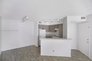 417 Vista Isles Dr, Sunrise, FL 33325 - Photo 20