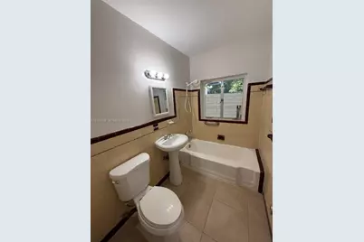2459 NW 28th St, Miami, FL 33142 - Photo 10