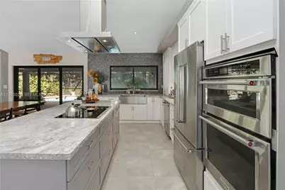 10255 SW 96th Ter, Miami, FL 33176 - Photo 12