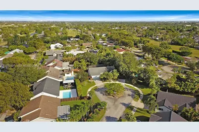 10255 SW 96th Ter, Miami, FL 33176 - Photo 36