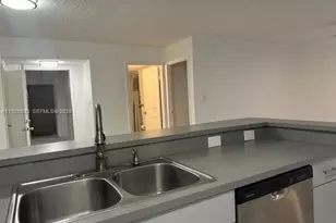 640 S Park Rd, Hollywood, FL 33021 - Photo 10