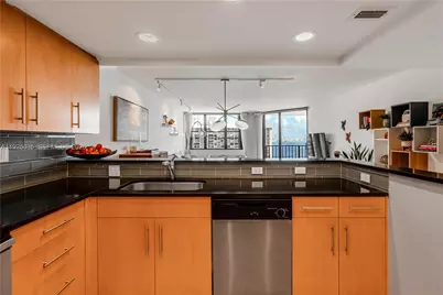 1925 Brickell Ave #D2006, Miami, FL 33129 - Photo 12