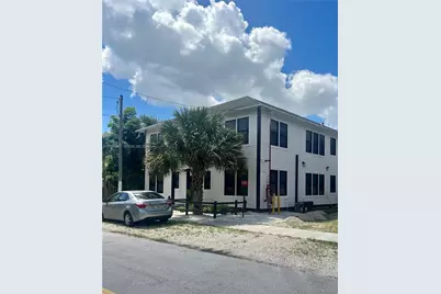 842 Himmarshee St #2, Fort Lauderdale, FL 33312 - Photo 1