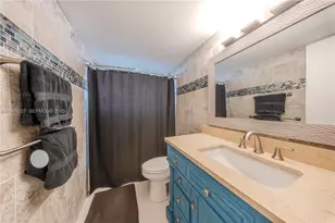 1660 NE 191st St, Miami, FL 33179 - Photo 14