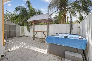 3024 SW 52nd St, Dania Beach, FL 33312 - Photo 26