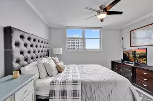 9273 Collins Ave, Surfside, FL 33154 - Photo 18