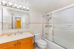 3180 S Ocean Dr, Hallandale Beach, FL 33009 - Photo 22
