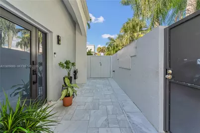 20903 Leeward Ct #314-1, Aventura, FL 33180 - Photo 18