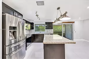 4299 Coral Springs Dr, Coral Springs, FL 33065 - Photo 16