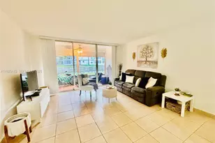 8350 Sands Point Blvd, Tamarac, FL 33321 - Photo 8