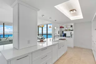 1331 Brickell Bay Dr, Miami, FL 33131 - Photo 12