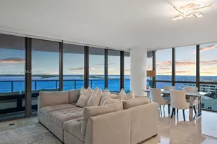 1331 Brickell Bay Dr, Miami, FL 33131 - Photo 2