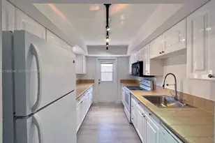 2230 Spanish Trail, Delray Beach, FL 33483 - Photo 6