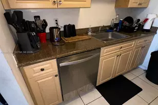 2020 NE 135th St, North Miami, FL 33181 - Photo 36