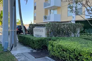 2020 NE 135th St, North Miami, FL 33181 - Photo 6