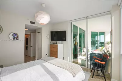 480 NE 30th St #703, Miami, FL 33137 - Photo 14