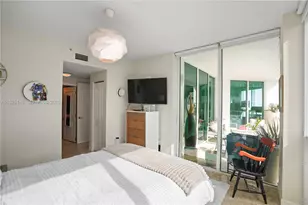 480 NE 30th St, Miami, FL 33137 - Photo 14