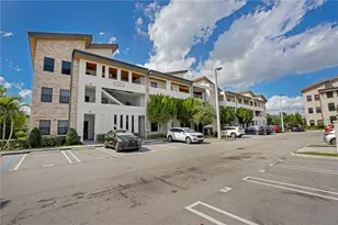 8151 NW 104th Ave, Doral, FL 33178 - Photo 32