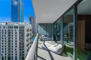 460 NE 28th St, Miami, FL 33137 - Photo 16