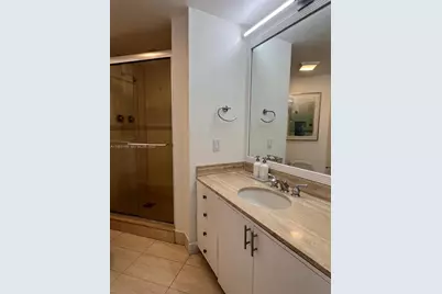 1581 Brickell Ave #2005, Miami, FL 33129 - Photo 36