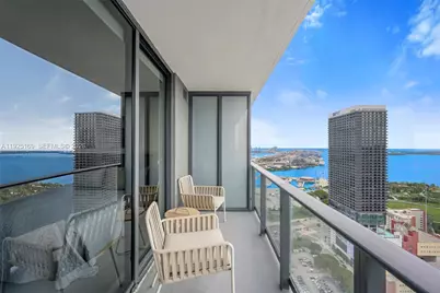 159 NE 6th St #3810, Miami, FL 33132 - Photo 10
