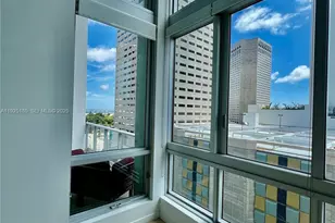 300 S Biscayne Blvd, Miami, FL 33131 - Photo 6
