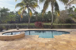 3763 Oak Ridge Cir, Weston, FL 33331 - Photo 18