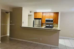 10521 SW 157th Pl, Miami, FL 33196 - Photo 4