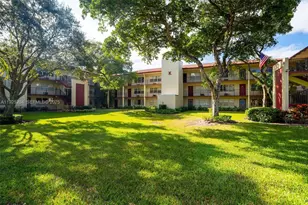 100 SW 132nd Way, Pembroke Pines, FL 33027 - Photo 22