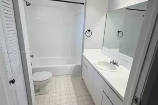 3375 W 76th St, Hialeah, FL 33018 - Photo 30