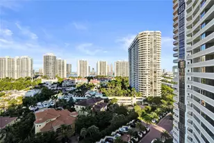 1000 W Island Blvd, Aventura, FL 33160 - Photo 12