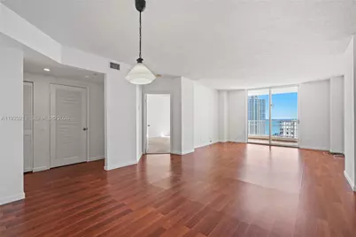 701 Brickell Key Blvd #1911, Miami, FL 33131 - Photo 12