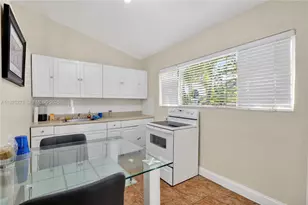 341 S Biscayne River Dr, Miami, FL 33169 - Photo 58