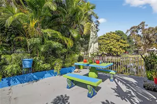 341 S Biscayne River Dr, Miami, FL 33169 - Photo 50