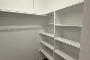 8101 SW 72nd Ave, Miami, FL 33143 - Photo 10