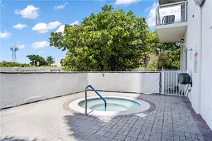 1688 West Ave, Miami Beach, FL 33139 - Photo 18
