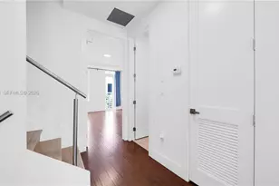 9187 NW 33th St, Doral, FL 33172 - Photo 12