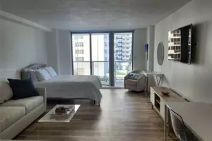 3180 S Ocean Dr, Hallandale Beach, FL 33009 - Photo 2