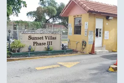 4721 NW 7th St #104-12, Miami, FL 33126 - Photo 16