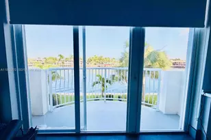 21025 NE 38th Ave, Aventura, FL 33180 - Photo 14