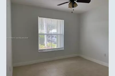 2473 NW 191st Ave, Pembroke Pines, FL 33029 - Photo 18