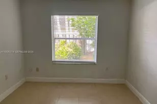 2473 NW 191st Ave, Pembroke Pines, FL 33029 - Photo 20