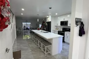 14261 SW 94th Cir Ln, Miami, FL 33186 - Photo 2