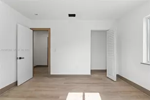 1453 NW 56th St, Miami, FL 33142 - Photo 10