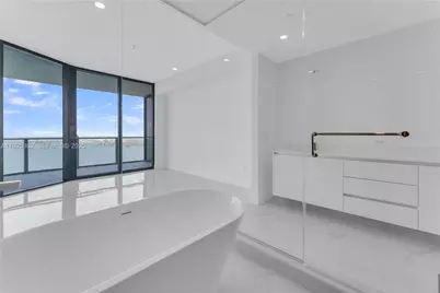 700 NE 24th St #4402, Miami, FL 33137 - Photo 18