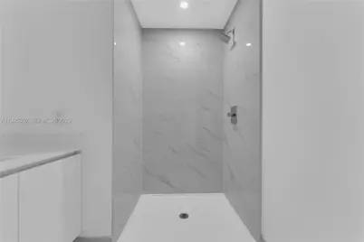 700 NE 24th St #4402, Miami, FL 33137 - Photo 24