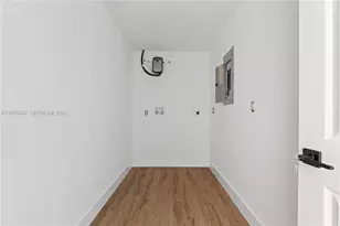 2158 NW 69th St, Miami, FL 33147 - Photo 26