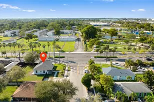 2158 NW 69th St, Miami, FL 33147 - Photo 36
