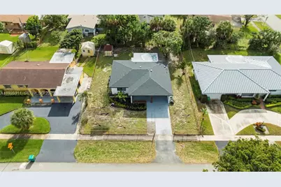 3860 NW 6th Ct, Lauderhill, FL 33311 - Photo 30