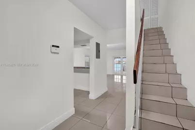 5631 W 28th Ave #1, Hialeah, FL 33016 - Photo 4